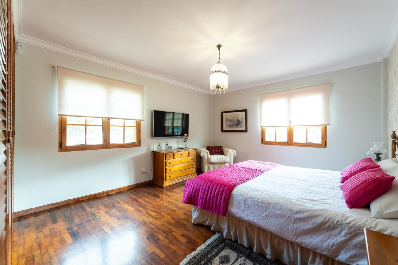 5Br Home - Pool Parking & Tennis Court Las Palmas de Gran Canaria Bagian luar foto