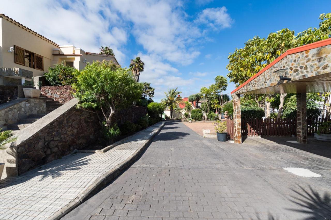 5Br Home - Pool Parking & Tennis Court Las Palmas de Gran Canaria Bagian luar foto